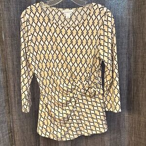 Liz Claiborne Women's Top SZ Small Beige and Black 3/4 Sleeve